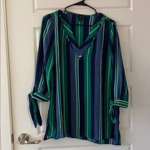 Long sleeve striped blouse with ties at the sleeve